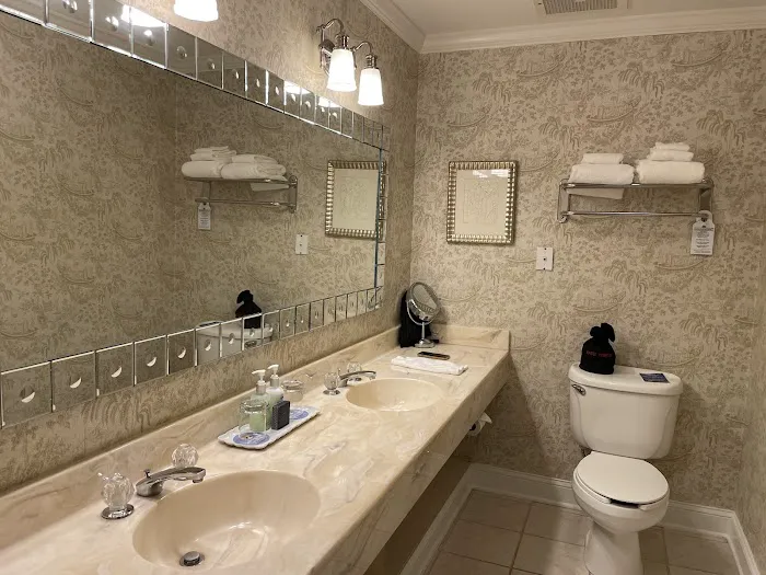 Saybrook Point Resort & Marina - Luxury Connecticut Oceanside Hotel 5