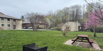 Red Roof PLUS+ & Suites Guilford