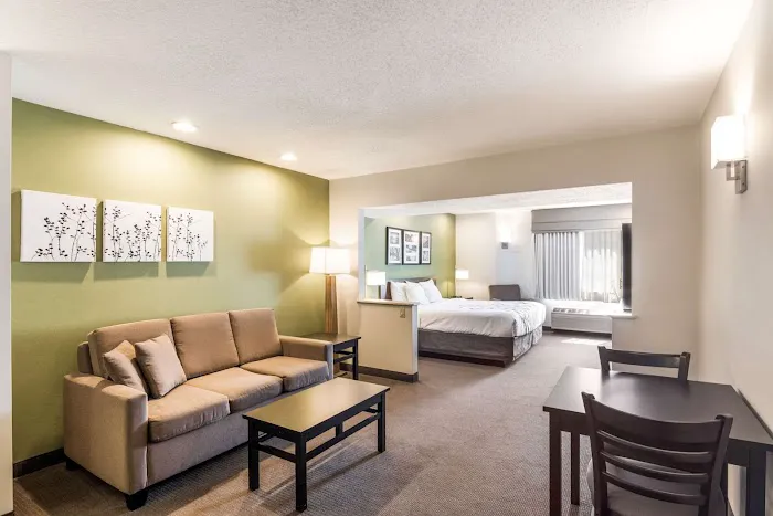 Sleep Inn & Suites 5