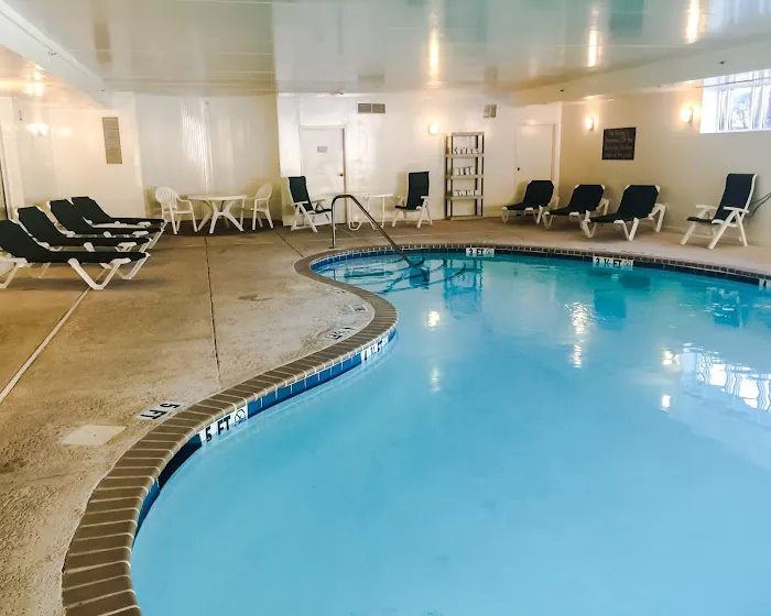 Comfort Suites Near Casinos 5
