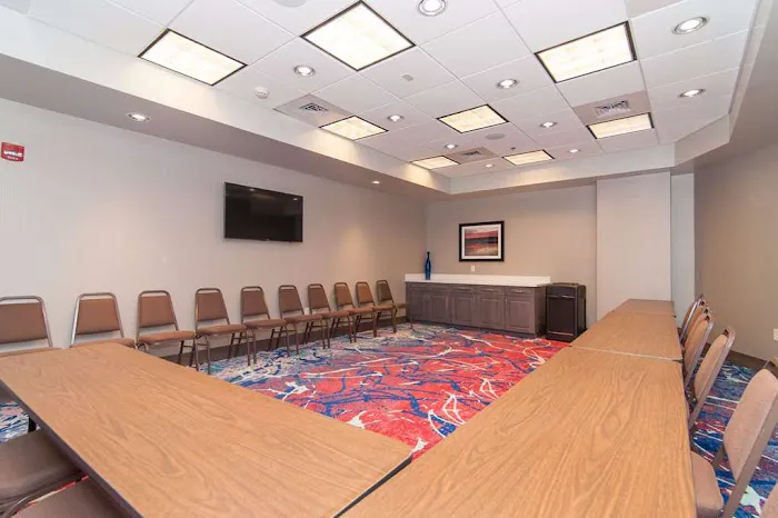 Hampton Inn Norwich 5