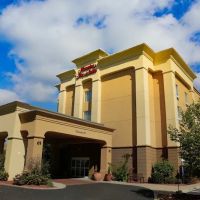 Hampton Inn & Suites Greenfield ico