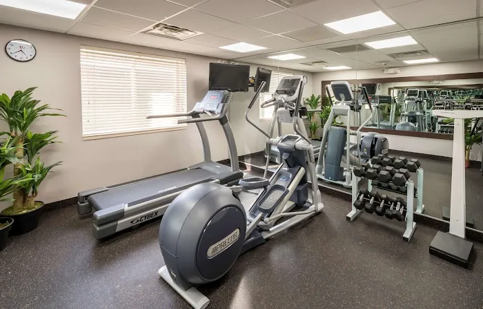 Country Inn & Suites by Radisson, Rochester-Pittsford/Brighton, NY 4