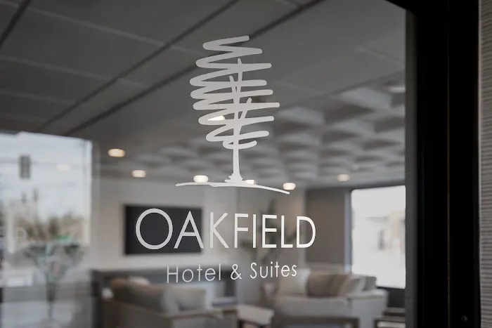 Oakfield Hotel & Suites, Ascend Hotel Collection 4