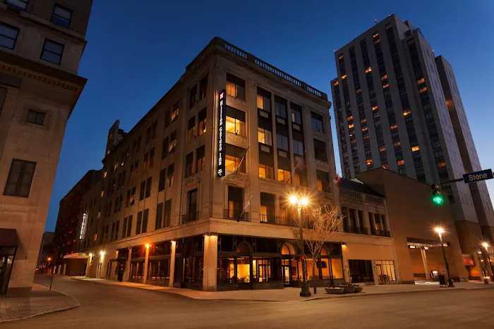 Hilton Garden Inn Rochester Downtown 5