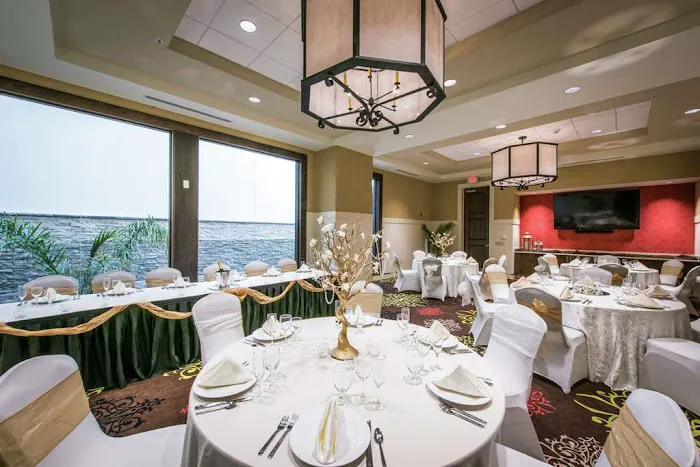 Hilton Garden Inn Rochester Downtown 5