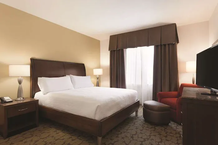 Hilton Garden Inn Rochester Downtown 5