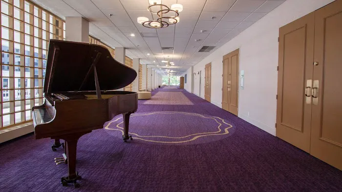 Wyndham Hotel 5