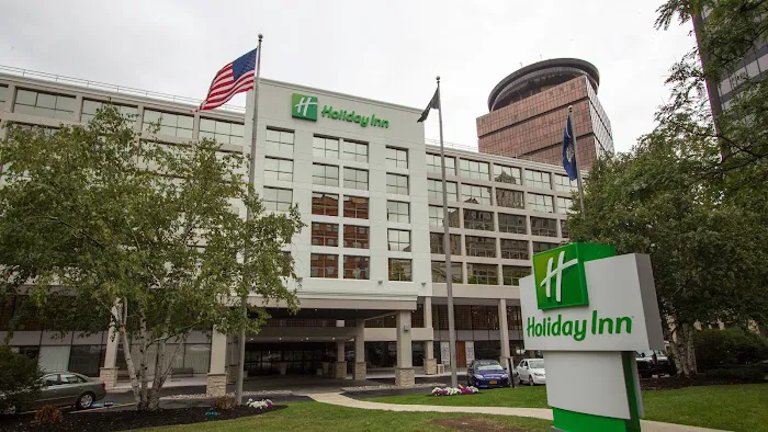 Wyndham Hotel 5