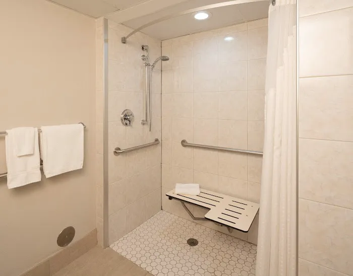 Holiday Inn Express Rochester - Greece by IHG 4