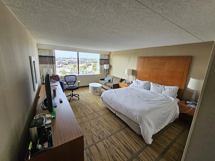 DoubleTree by Hilton Hotel Rochester 4