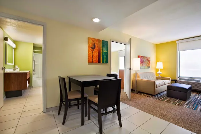 Home2 Suites by Hilton Rochester Henrietta, NY 4