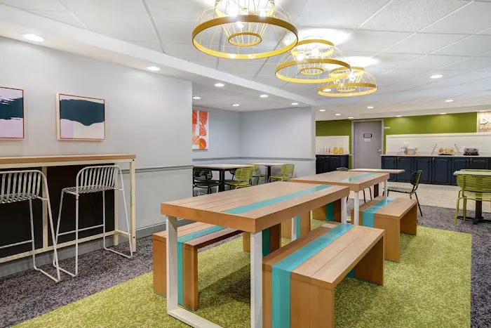Spark by Hilton Rochester University Area 4