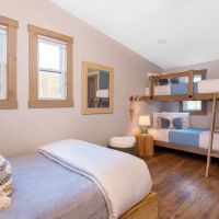 White Horse Lodge ico