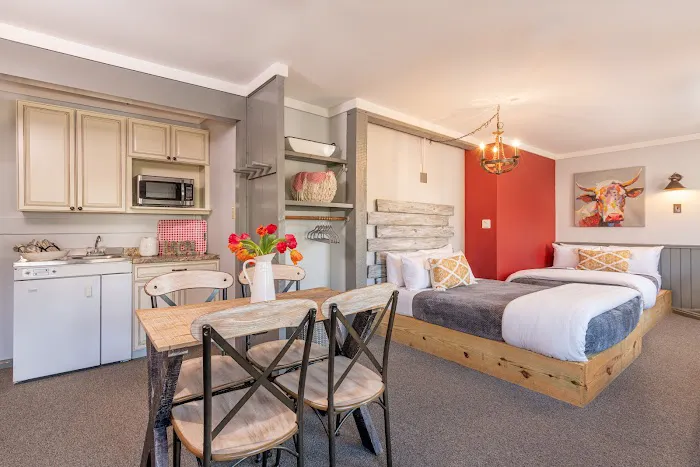 White Horse Lodge 4