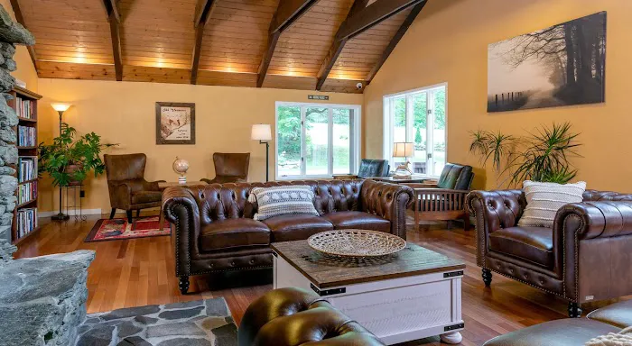 White Horse Lodge 4