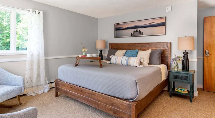 White Horse Lodge 4