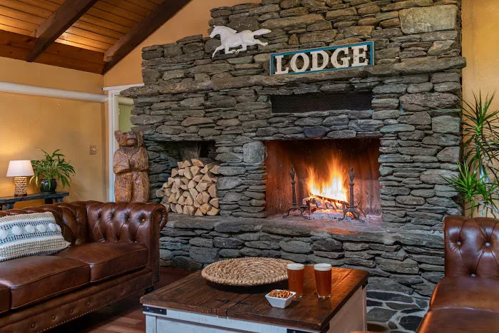 White Horse Lodge 4