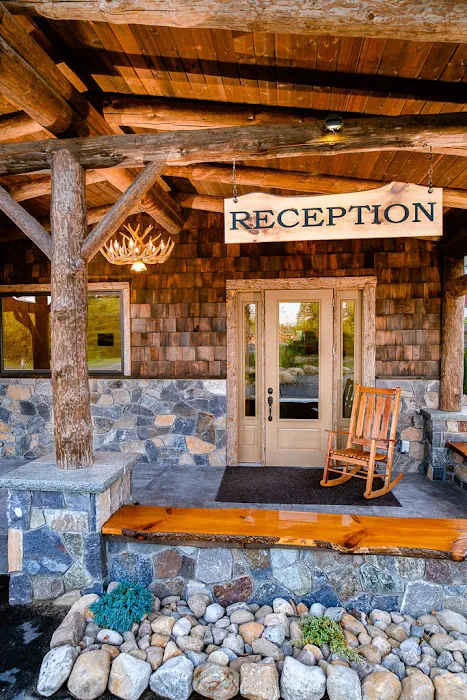 Adirondack Spruce Lodge 4