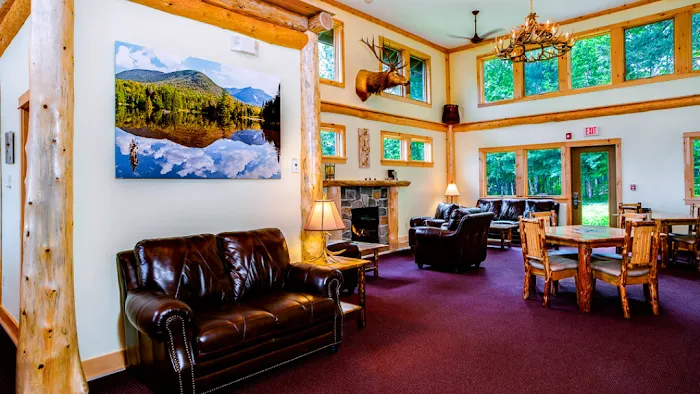Adirondack Spruce Lodge 4