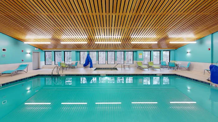 Holiday Inn Express South Burlington, an IHG Hotel 4
