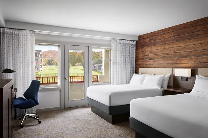 Killington Mountain Lodge, Tapestry Collection by Hilton 5