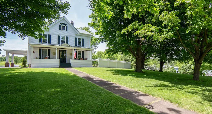 Judge's Quarters Bed & Breakfast 4