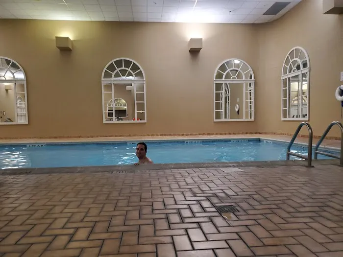 The Queensbury Hotel 4