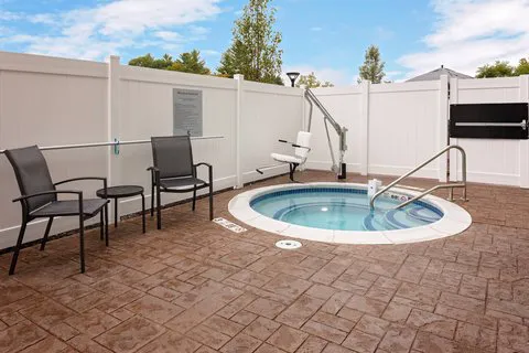 Fairfield Inn & Suites Queensbury Glens Falls/Lake George Area 4