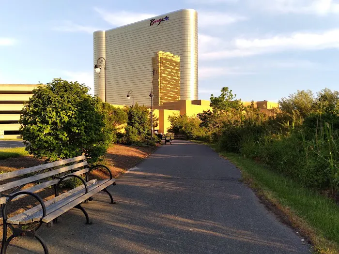 MGM Tower 4