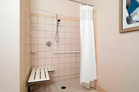 Fairfield Inn & Suites State College 4