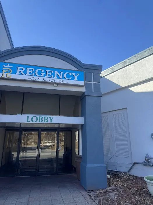 Regency Inn and Suites New London , Mystic 4