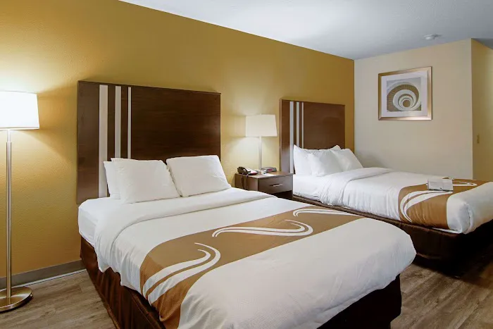 Quality Inn Plainfield I-395 4
