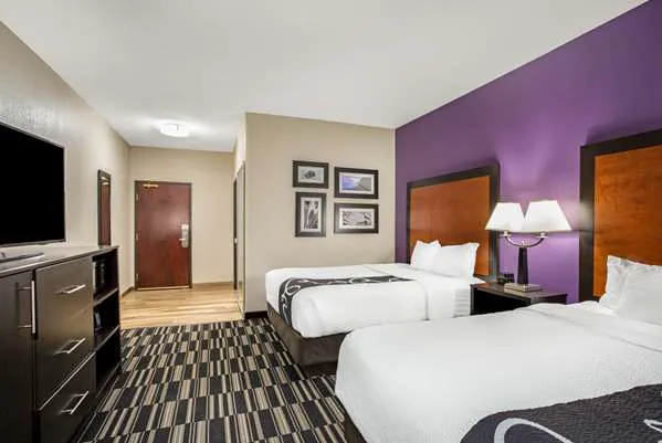 La Quinta Inn & Suites by Wyndham Norwich-Plainfield-Casino 4