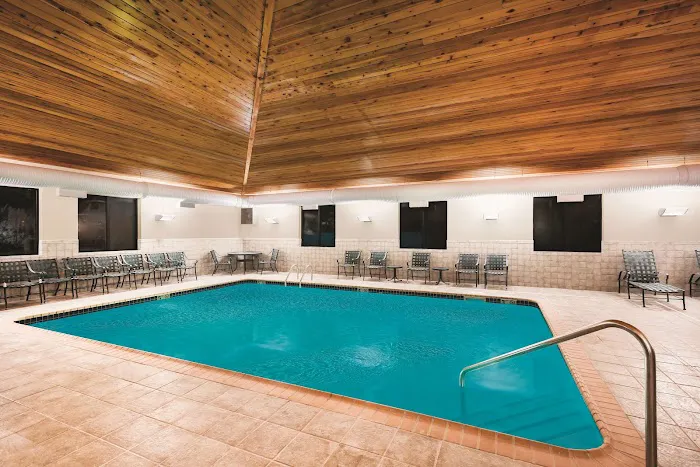 La Quinta Inn & Suites by Wyndham Norwich-Plainfield-Casino 4