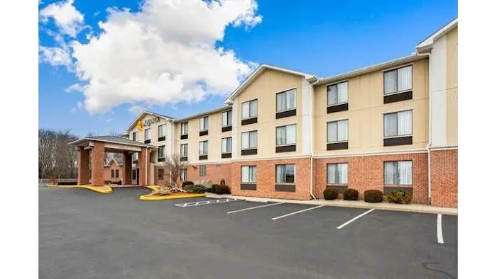 La Quinta Inn & Suites by Wyndham Norwich-Plainfield-Casino 4