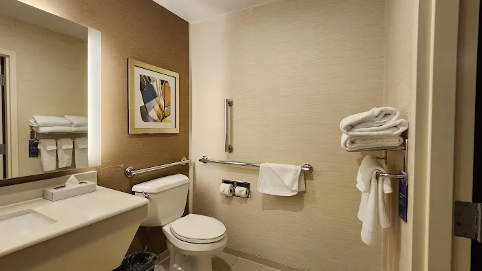 Fairfield by Marriott Inn & Suites Uncasville Mohegan Sun Area 5