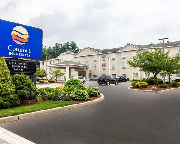 Comfort Inn & Suites 5