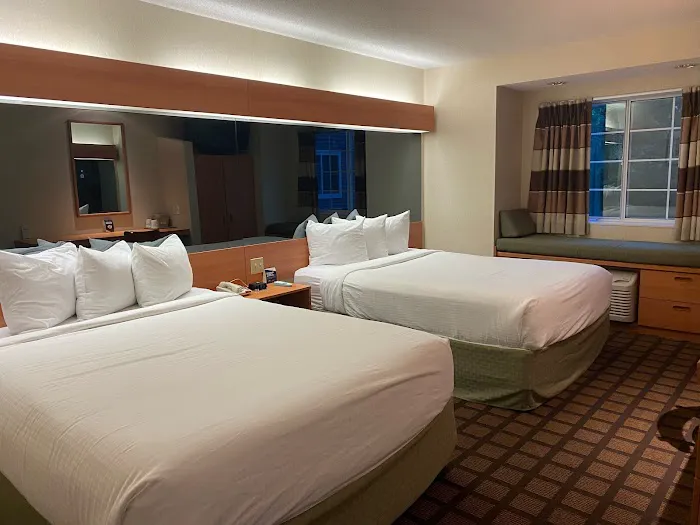 Microtel Inn & Suites by Wyndham Uncasville Casino Area 5