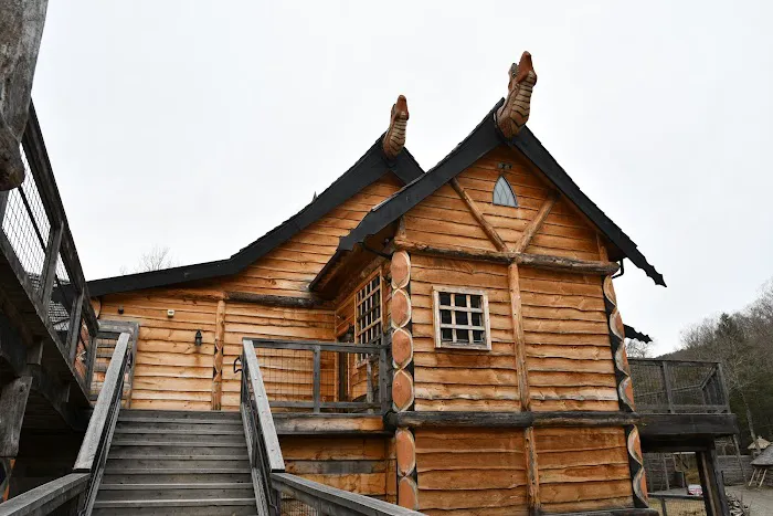 Vikings Villages Resort LLC 4