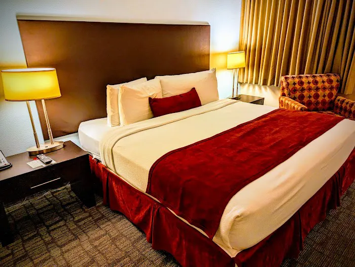 Hotel UMass 5