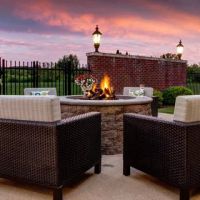 Courtyard Hadley Amherst ico