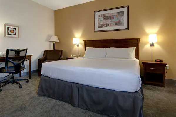 Howard Johnson by Wyndham Amherst Hadley 4