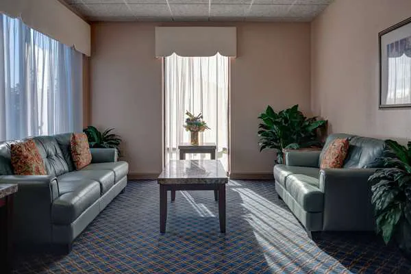 Howard Johnson by Wyndham Amherst Hadley 4