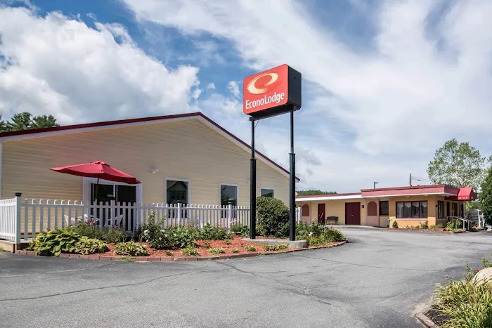 Econo Lodge 5