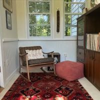 Tranquil Home on Bike Path ico