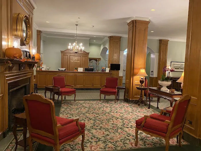 The Hotel Northampton 4
