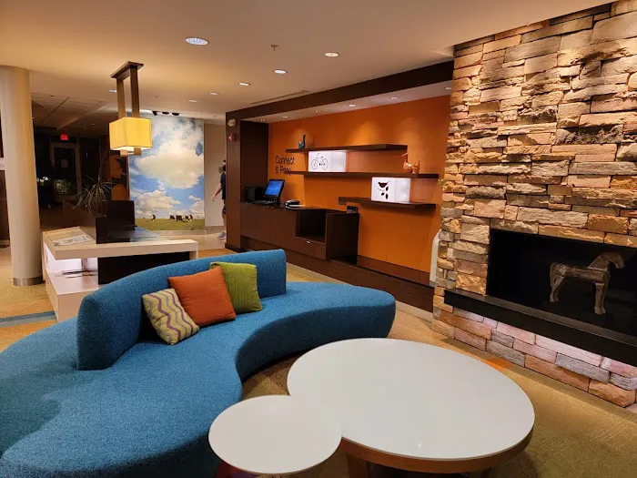 Fairfield Inn & Suites Springfield Northampton/Amherst 4