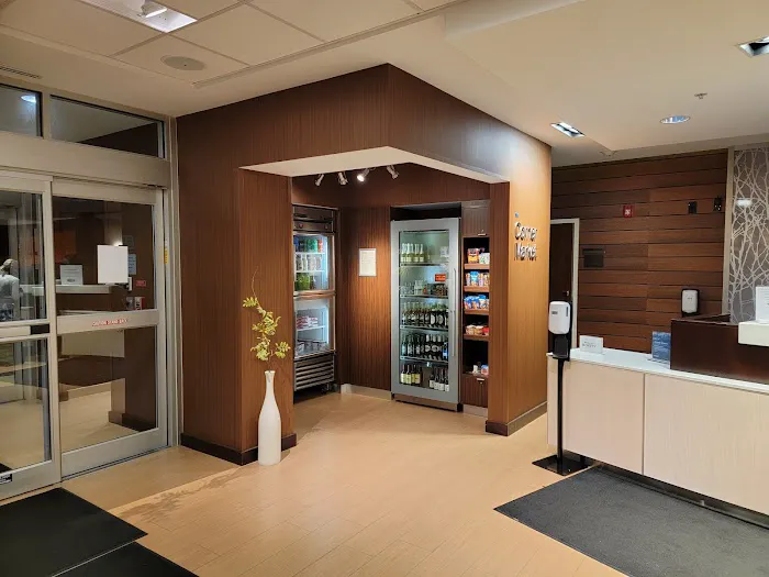 Fairfield Inn & Suites Springfield Northampton/Amherst 4