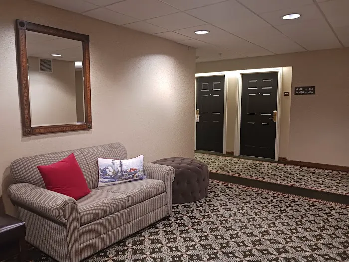 D. Hotel Suites & Spa 4